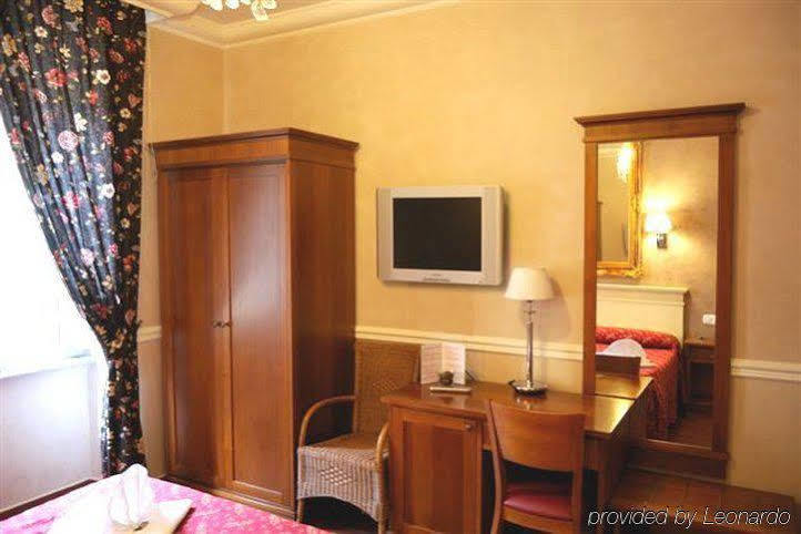 Hotel Caravaggio Rome Room photo